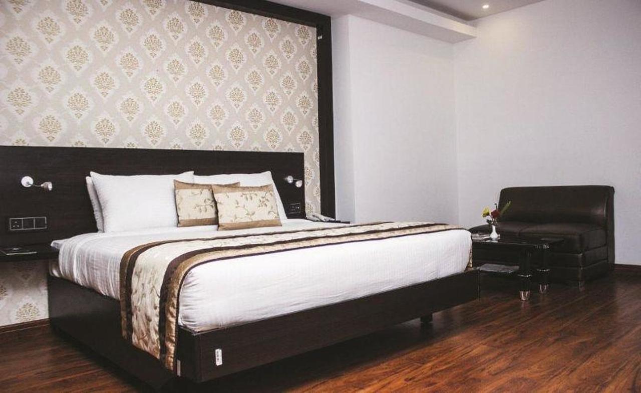 גורקפור King Prince Palace Hotel מראה חיצוני תמונה